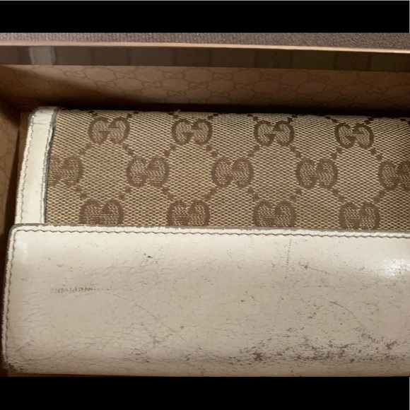 💥 Vintage Gucci White Leather  Wallet - Picture 6 of 8
